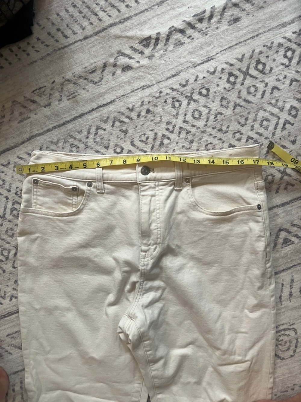 Madewell White Straight-Leg Jeans - Picture 3 of 11